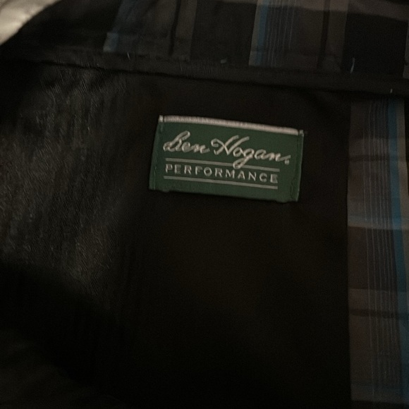 Blue Plaid Ben Hogan Golf Shorts - 42 - Picture 3 of 4